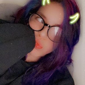 Meet your Posher, Jennie